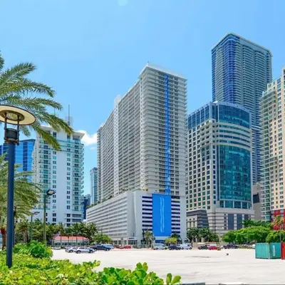 Relax and stunning view 20th Floor Views
