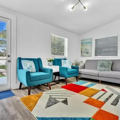Dream Hollywood Beach Retreat With Jacuzzi and Fire Pit