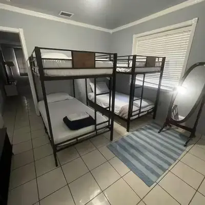 Mighty Miami - Private Room 6 Beds