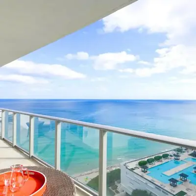 Luxury Beachfront Condo W Top Amenities