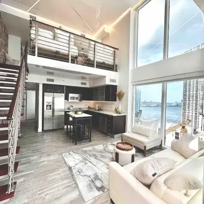 LOFT Brickell River 10 min To South Beach