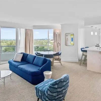 Fontainebleau New Reno 1BR Corner Unit Ocean & Bay