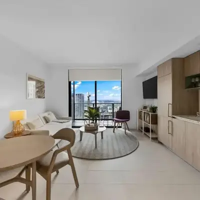 1-BD Condo in DTW Miami - City Views