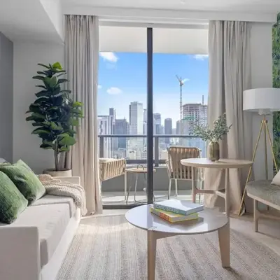 2414 Chic Stay in Miami Downtown with Bay and City Views a Pool and Gym