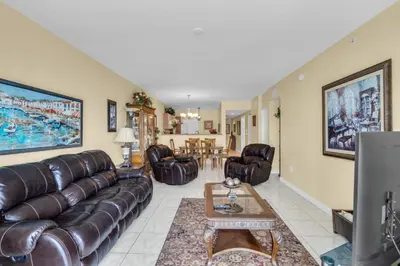 Gallery image of Bay View Oasis with Balcony & Free Parking Sunny Isles Beach in Sunny Isles Beach