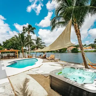 Waterfront Villa with Beach