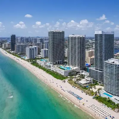 Ocean Wind - Luxury Beachfront Condo with Pool & Gym