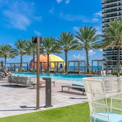 Luxury Living on the Beach with Resort Amenities