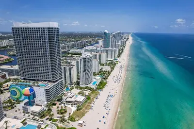 an aerial view of a beach and the ocean at Luxury Penthouse 4 BDR with Resort Amenities in Hollywood