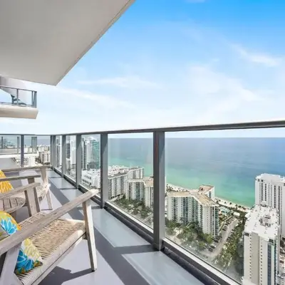5-BR Retreat Resort & Valet Included 14 Guests