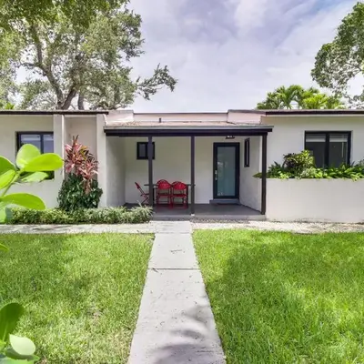 5 Mi to Beach Group Getaway with Yard in Miami