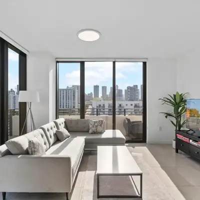 Luxury Pent House with Downtown Views