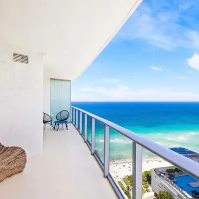 Oceanfront Luxe Apt 24th Floor