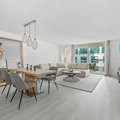 High Rise Unit in the heart of Brickell