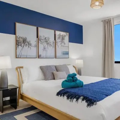 New Spacious 3BR Apt With Rooftop Pool 2 Parking