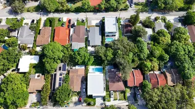an overhead view of a suburb of houses at Absolut Luxe 5 Bed Villa with Pool- Great for Group in North Miami Beach