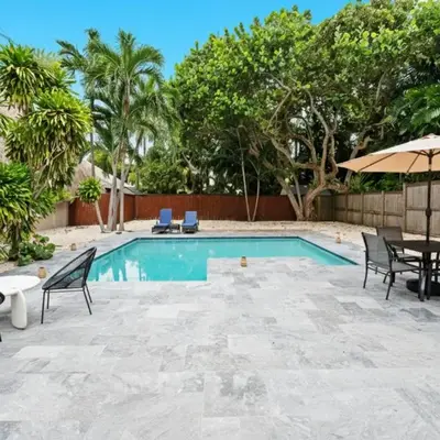 Maison des Isles - Las Olas Pool Home - Walk to Beach and Dining - Up to 4 Adults and 4 Kids under 13
