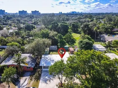 an aerial view of a house with a red heart at Miami Luxury Home Close to Beach & Aventura Mall in Biscayne Park