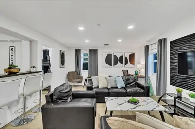 Gallery image of Casa Stella Tropical Pool Beach 8 min in Hollywood