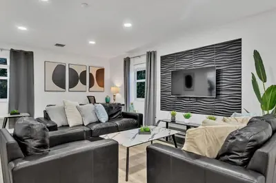 Gallery image of Casa Stella Tropical Pool Beach 8 min in Hollywood