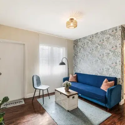 Cozy 1BR Apt Steps from Calle 8 & Mins to Brickell