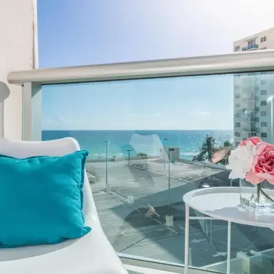 Hollywood Beachfront 2-Bedroom Condo with Ocean Views