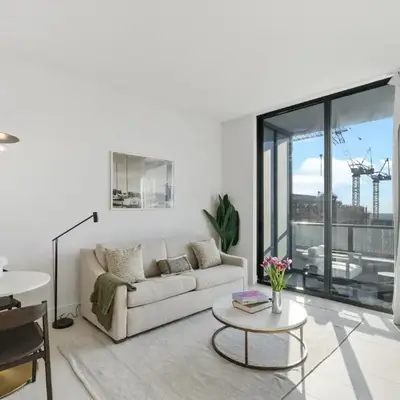 Gale Hotel - Luxury Condo On the High