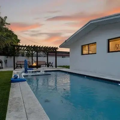Miami Private Pool Home 15 min to Beach - Aventura
