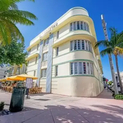 Ocean Front Studio - Miami Beach