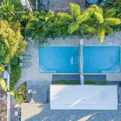 Wilton Manors Twin Oasis | 2 Heated Pools