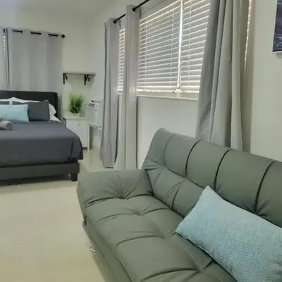 Kevin#B Chic Studio with Patio near Fort Lauderdale Beach