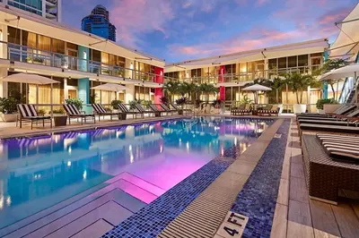 a swimming pool in the middle of a building at The Grayson Hotel Miami Downtown in Miami