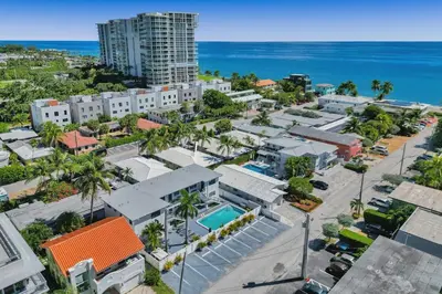 an aerial view of a city with buildings and the ocean at Desoto 2 Bedrooms in Hollywood