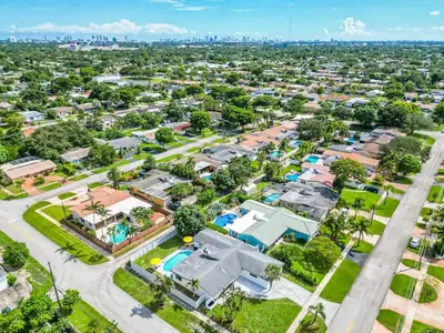 an aerial view of a suburb with houses at Large corner Villa with Pool Table and Private Pool in Hollywood
