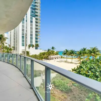 Beautiful Balcony 2BR Resort