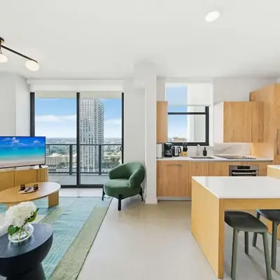 Downtown Drift-Luxury Amenities Sauna & Pool
