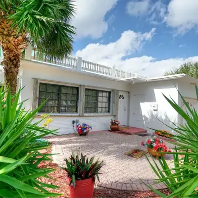 Holiday Home Guest House at the Ocean by Interhome