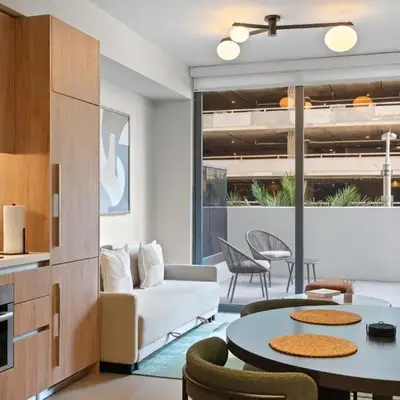 Modern Condo in Downtown Miami Near Bayside