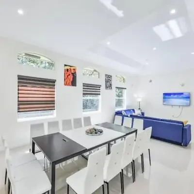 Supremacy Villa STR-6110