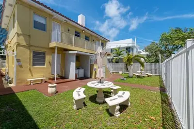 Gallery image of 2 Bedroom Beach Apartment in Prime Miami Location in Miami Beach