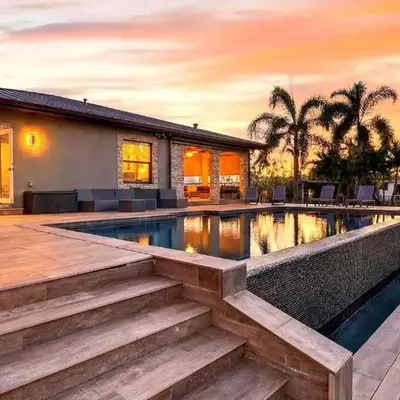 Riverside Veranda by AvantStay Waterfront Stay Infinity Pool Private Dock Easy Beach Access
