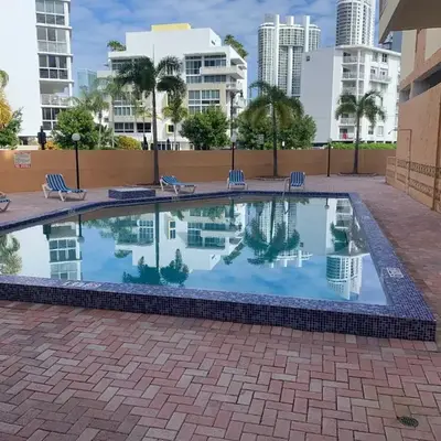 Le Marbella 303 STR-02828