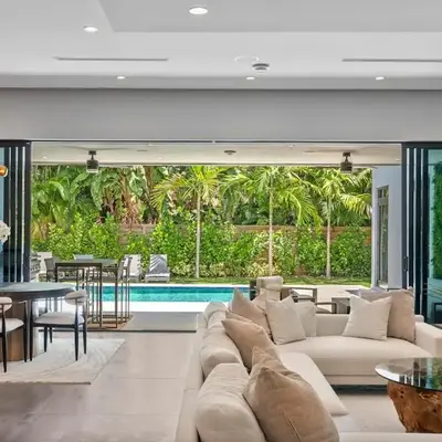 New construction Fort Lauderdale luxury villa with Pool