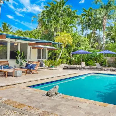 Casa in Tropic Paradise with Pool and BBQ