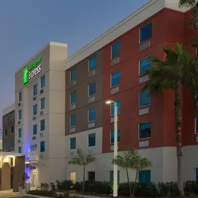 Holiday Inn Express Hotel & Suites Fort Lauderdale Airport/Cruise Port by IHG
