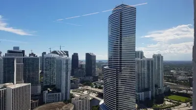 a view of a tall building in a city at Downtown Miami Deluxe Apartment in Miami