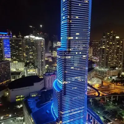 Downtown Miami Deluxe Apartment