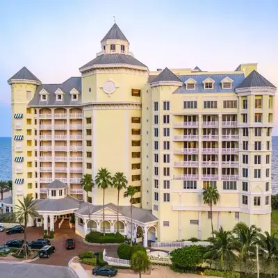 Pelican Grand Beach Resort