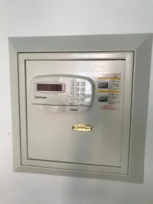 a microwave oven with a button on top of it at Miami Sun Hotel - Downtown/Port of Miami in Miami