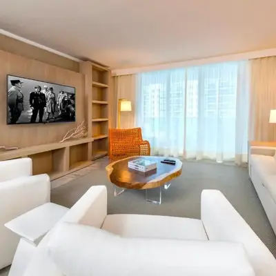 Oceanview Private Condo at 1 Hotel & Homes -1106